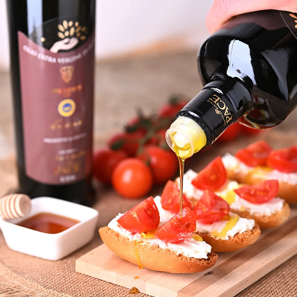 Olio Extravergine di Oliva I.G.P Olio Lucano